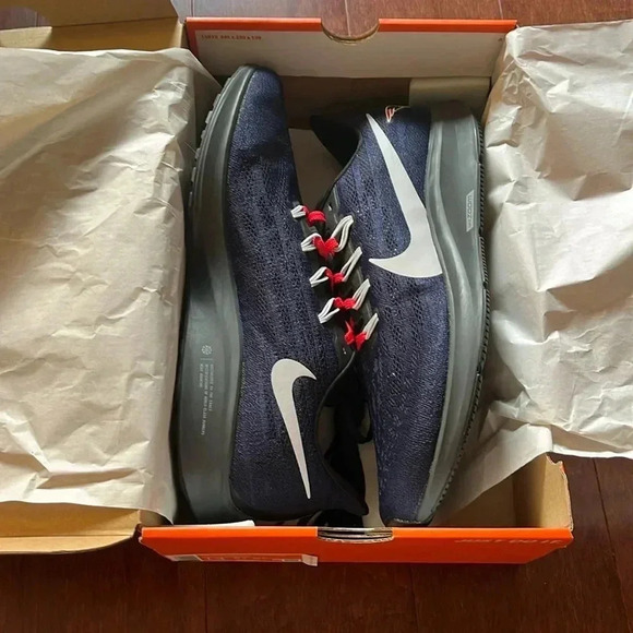 NWT Nike Pegasus 36 Patriots - Picture 2 of 8